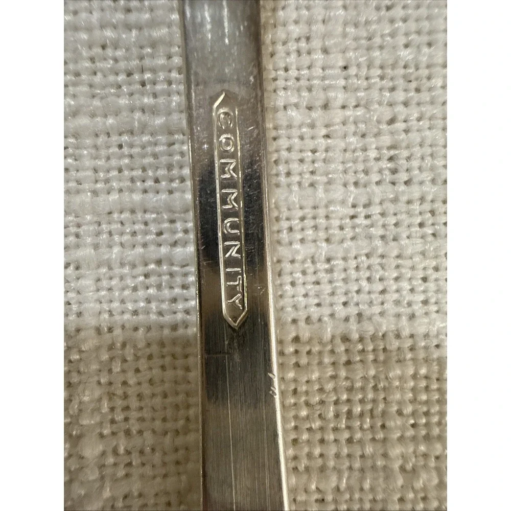 Vintage Oneida Community Silver Coronation 1936 Silverplate 1 Soup Spoon‎ 6.75